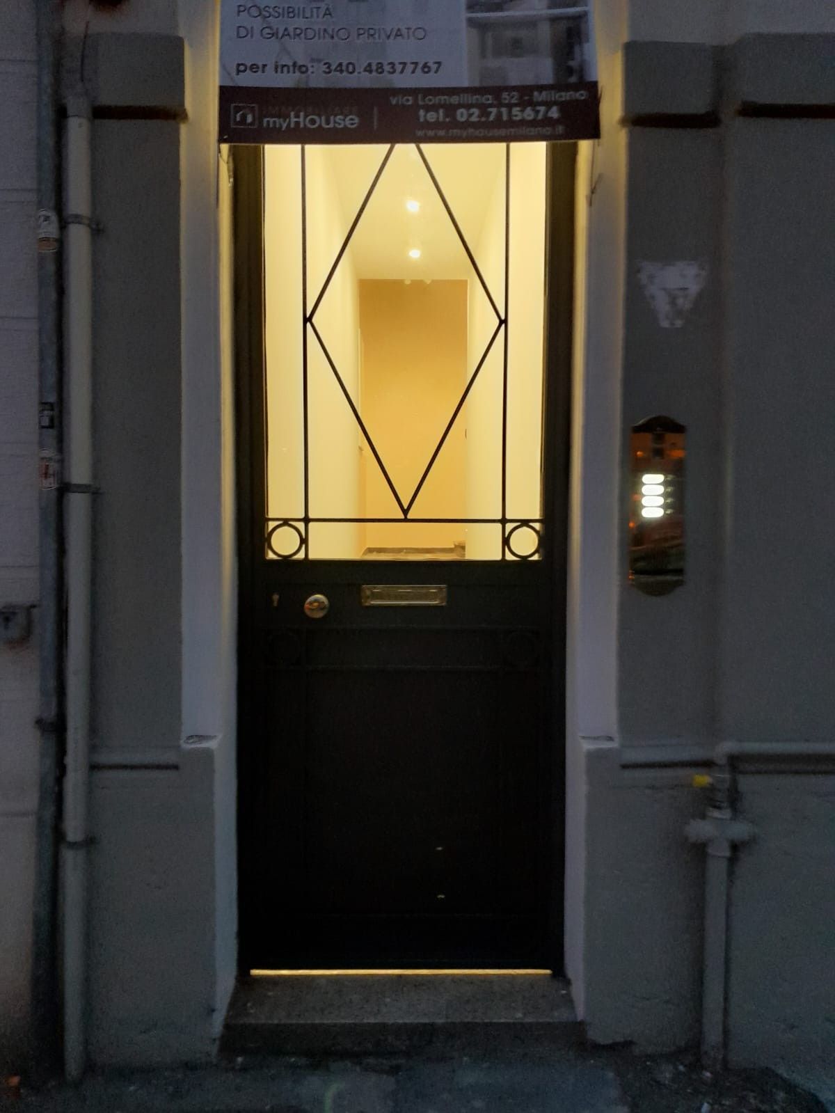 porta di sicurezza in ferro