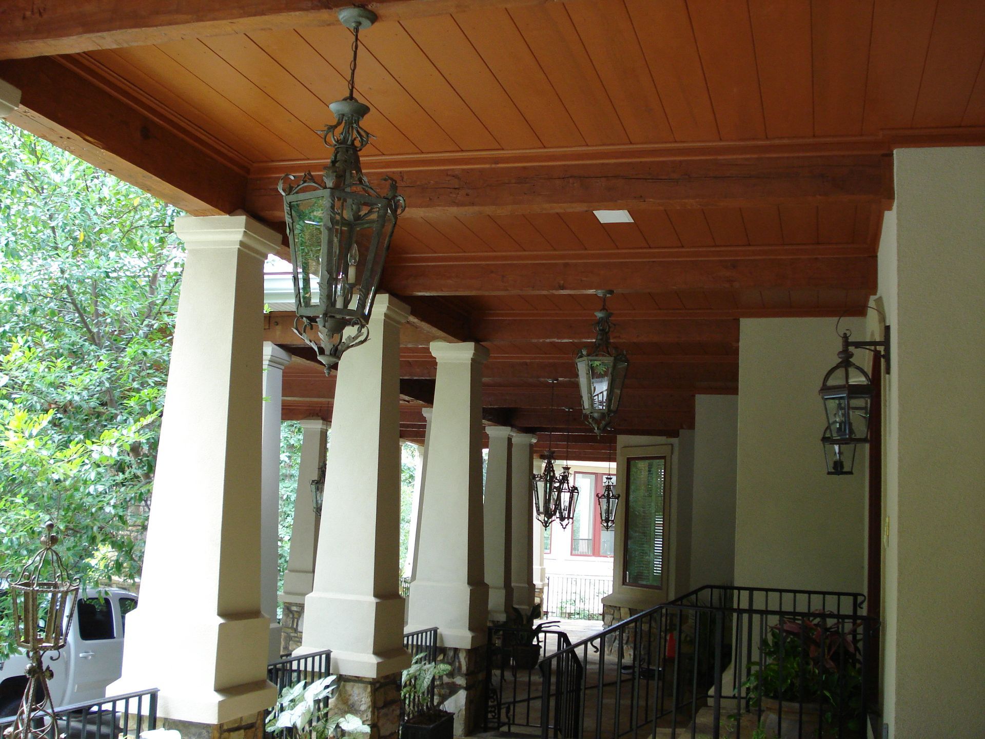 Your local painters for all your Residental house paiting needs. Call Us Today!
