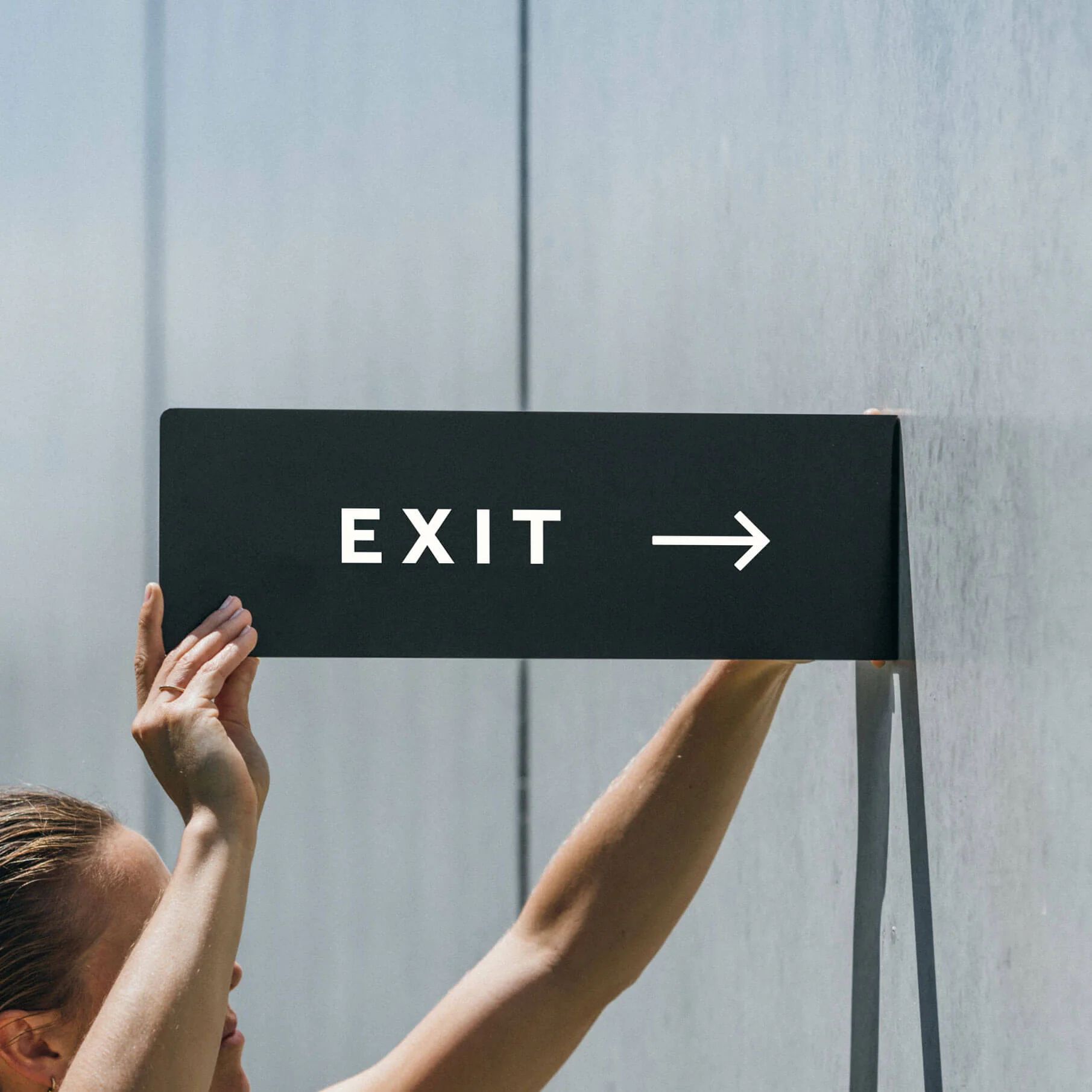 Blade Sign Installation and Maintenance - Carolina Signs And Wonders - Pro Blade Signage Installer