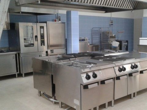 interni con prodotti in esposizione