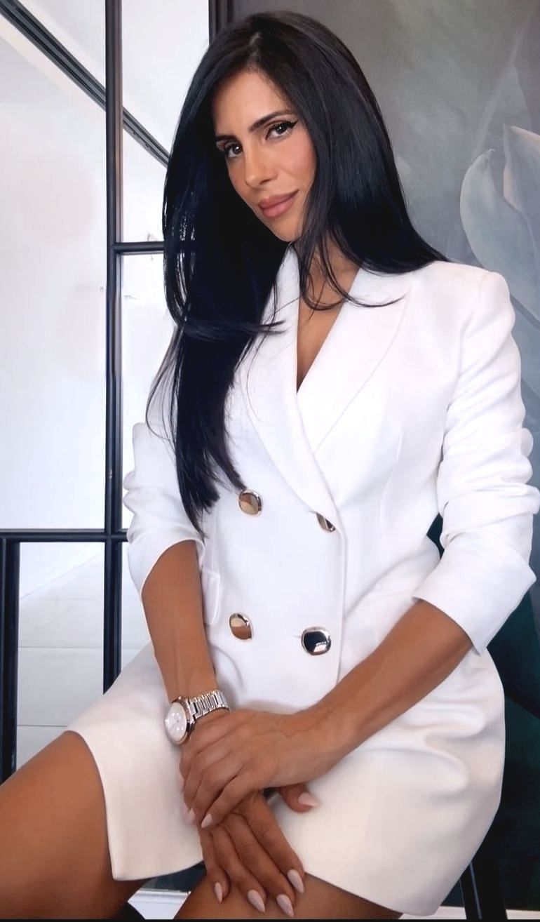 Dr. Elisheva Levine, MD – aesthetic physician specializing in Botox and non-surgical treatments in Tel Aviv