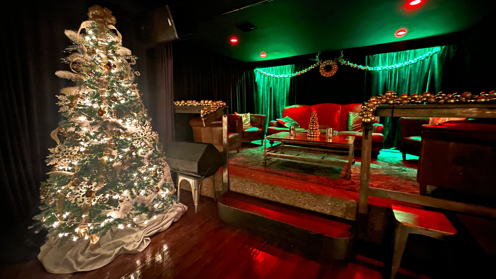 Decorations for Christmas on Prescott Arizona @baller Prescott Arizona