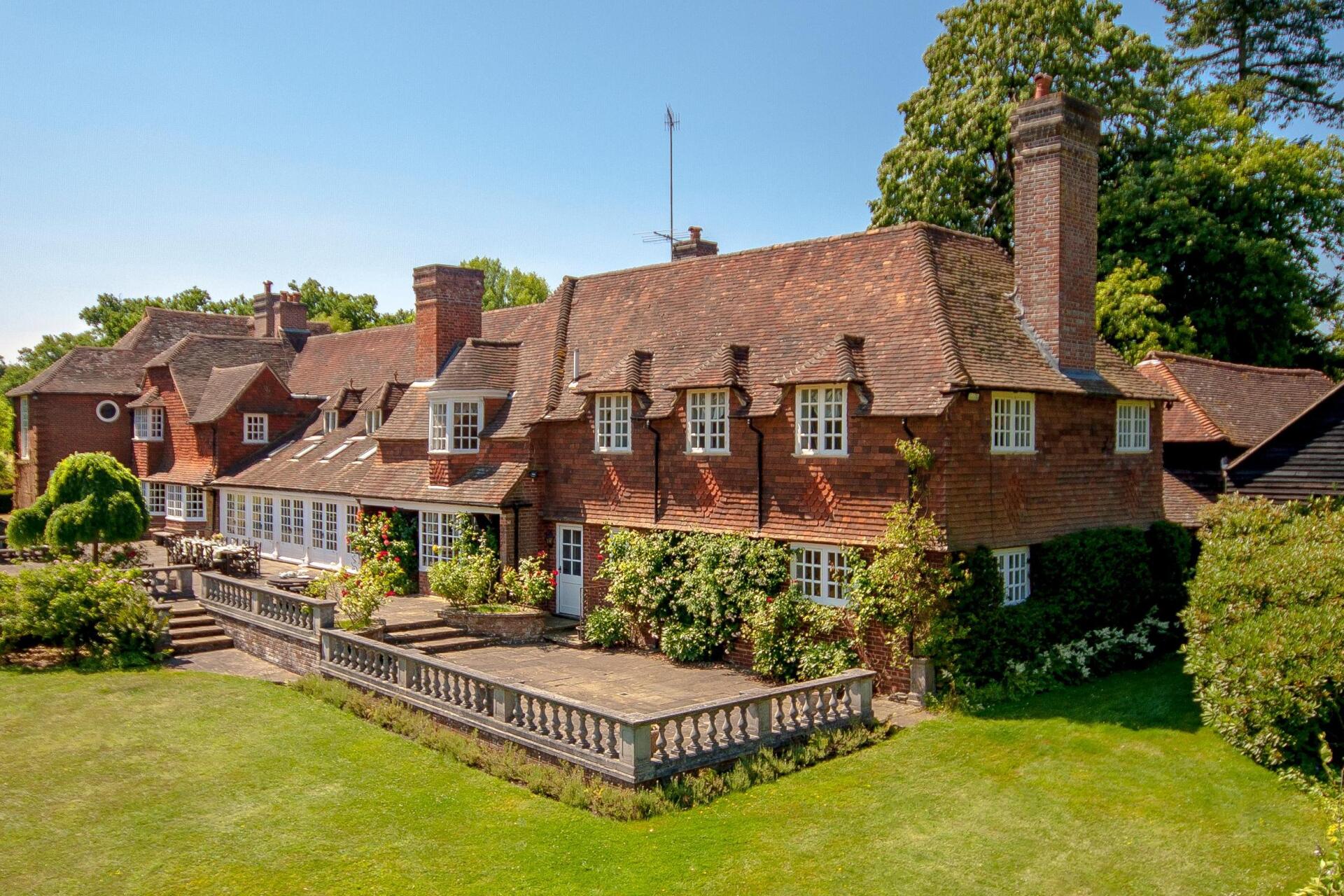 The Lutyens country house The Lutyens country house