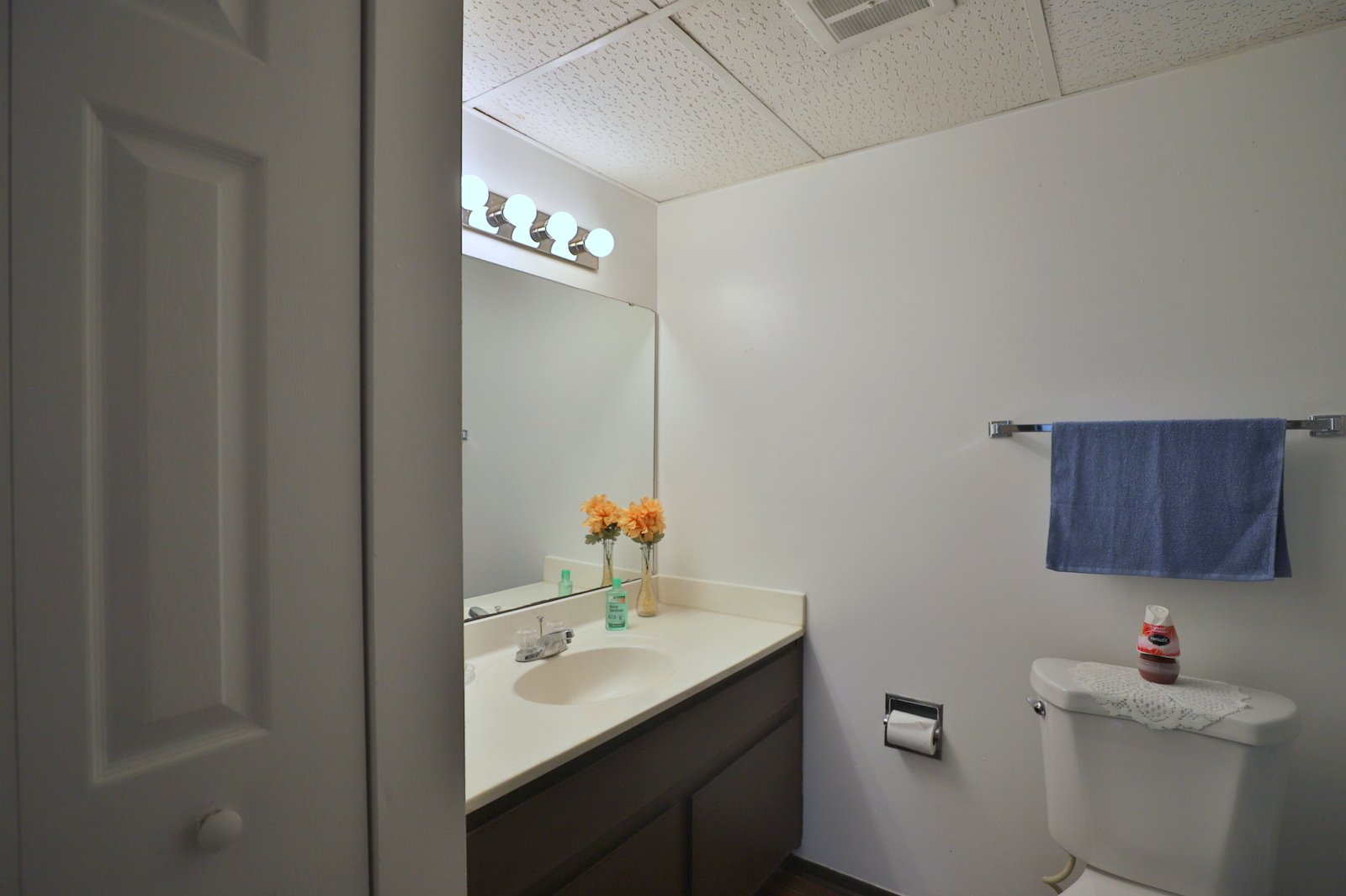 properties/peoriail/crestwoodapartments