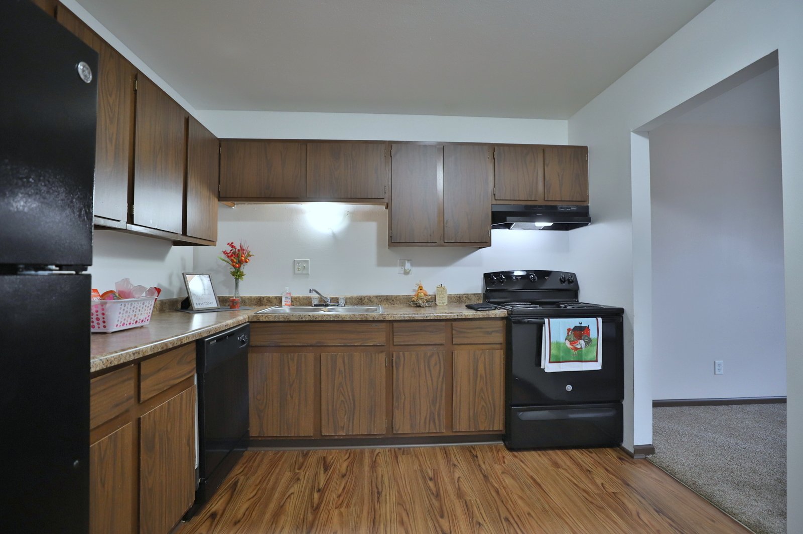 properties/peoriail/crestwoodapartments