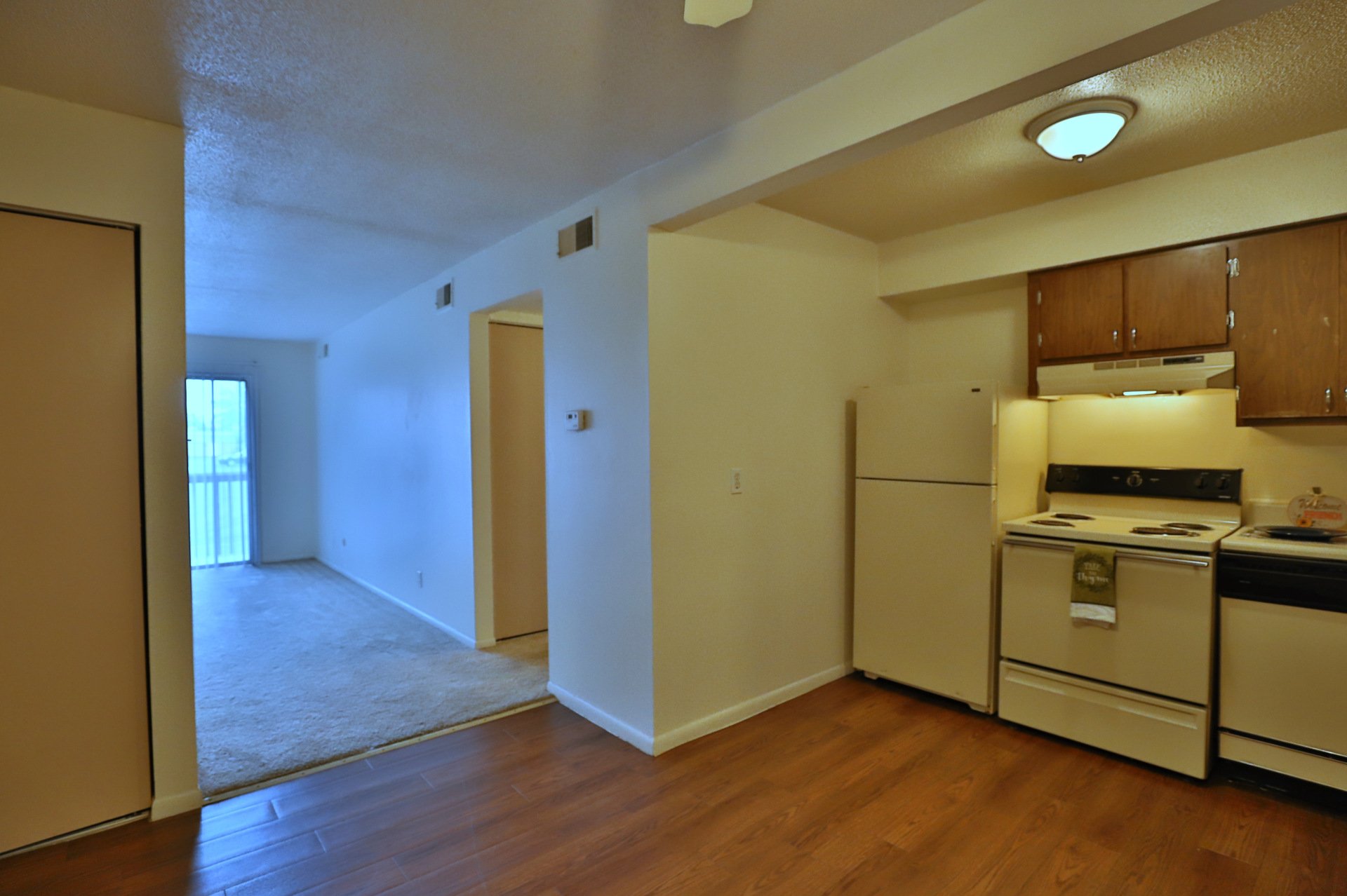 properties/peoriail/hollybrookapartments