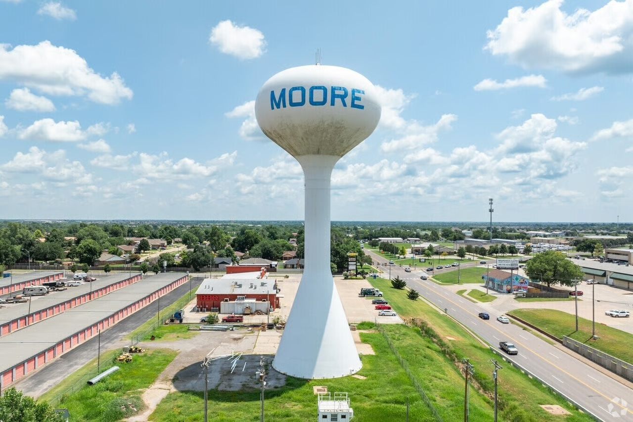 Moore, OK