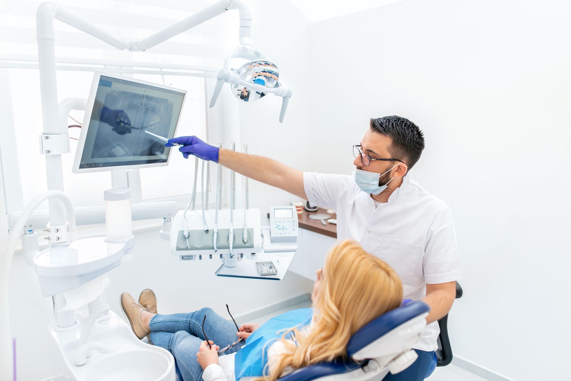 Implant Placement — Mermaid Waters, QLD — Gold Coast Dental & Denture Centre Implant Placement — Mermaid Waters, QLD — Gold Coast Dental & Denture Centre