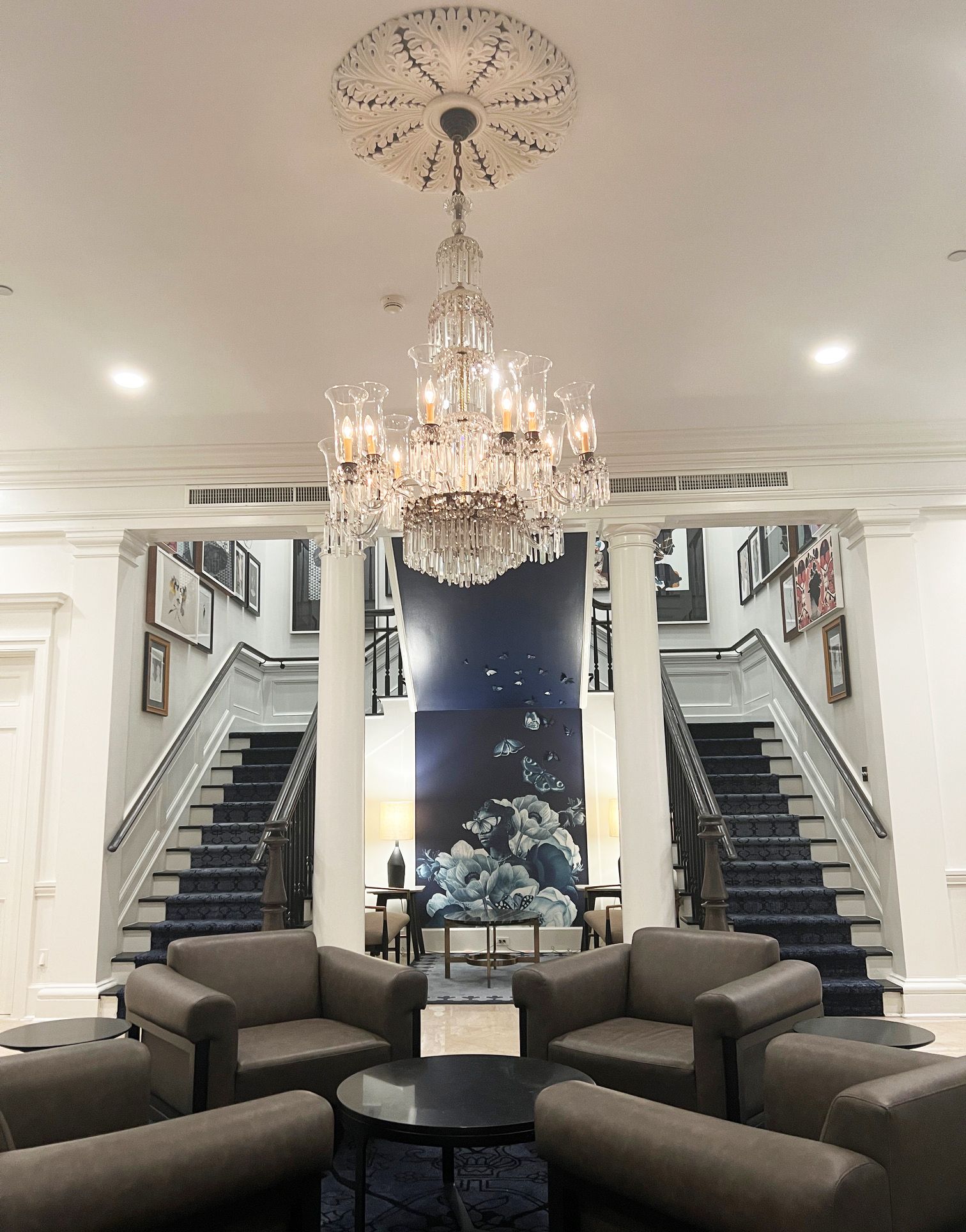 Lobby of The Mills House