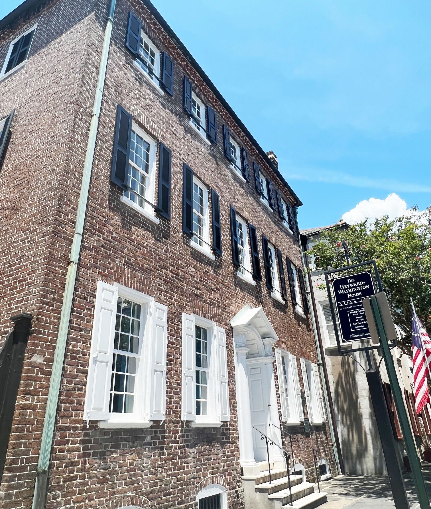 Heyward-Washington House exterior
