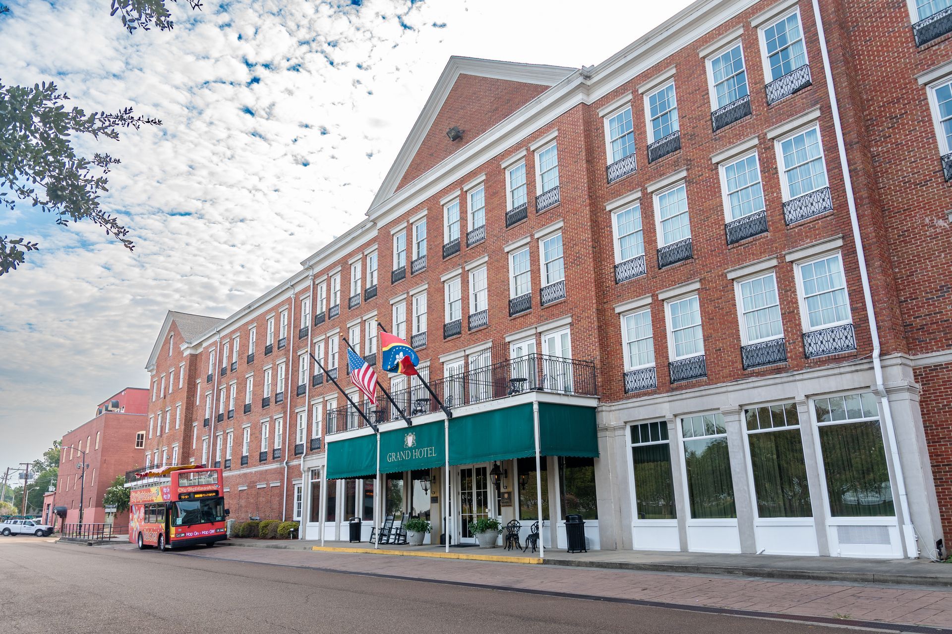 Grand Hotel