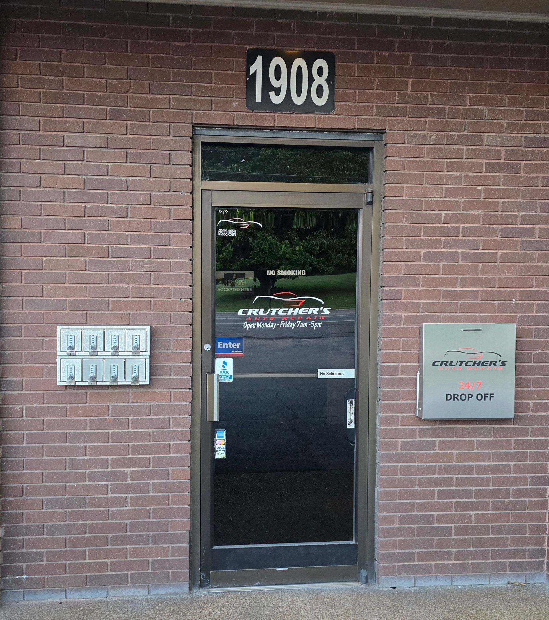 Shop Entrance | Crutcher's Auto Repair