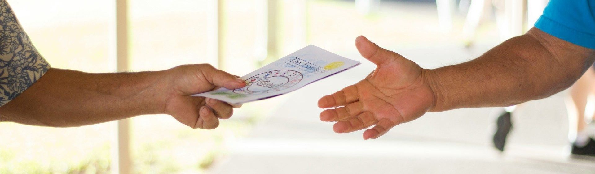 Ontketen de Kracht van Flyermarketing: Jouw Weg naar Klantenbinding