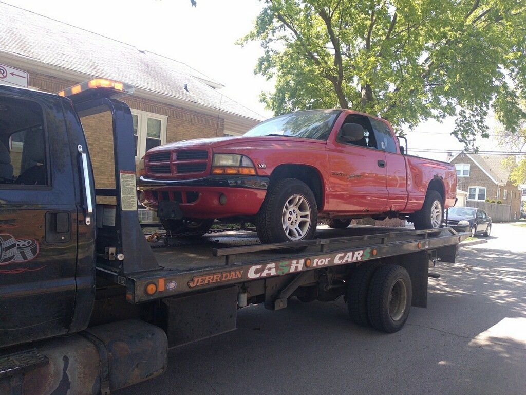 Junk Car Buyer in Bridgeview, IL