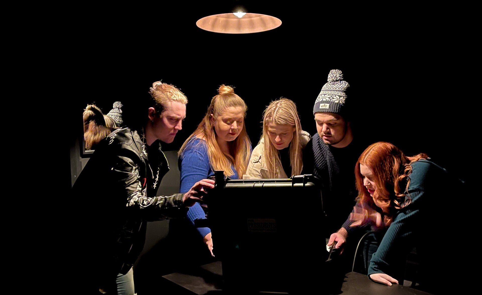 How to best escape an Escape This escape room