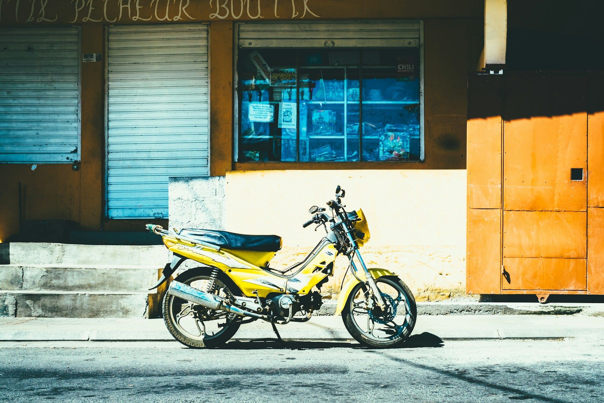Mahebourg, Scooter, Mauritius