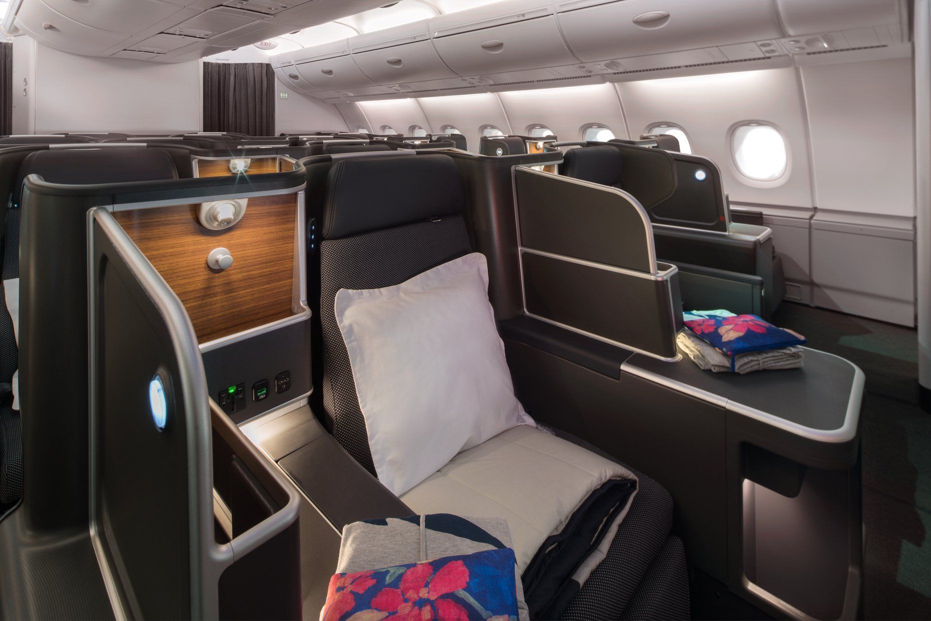Qantas, Business Class Cabin