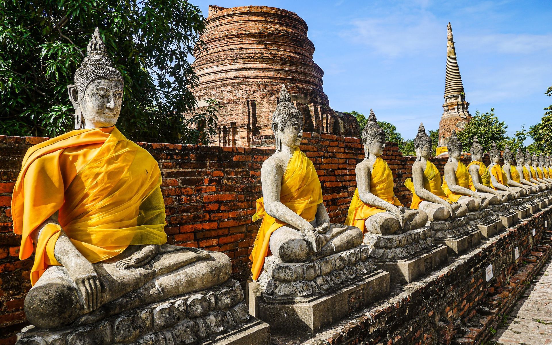 Autthaya Buddhas, Thailand
