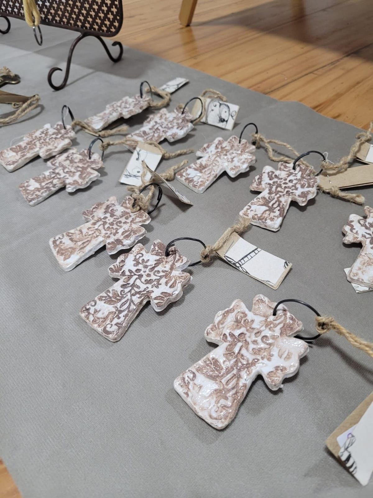 Dijes en porcelana fria