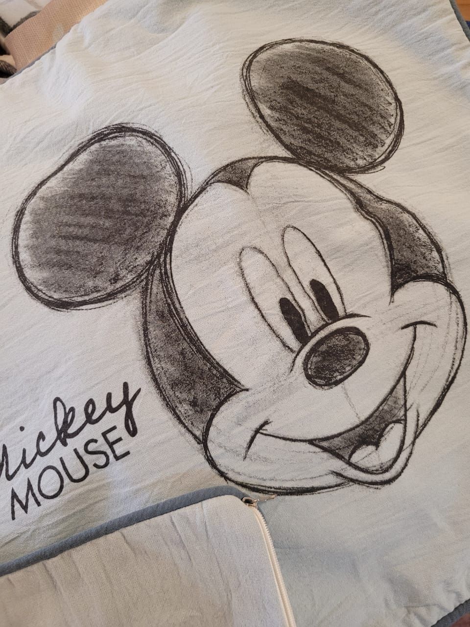 Funda Mickey / Minnie