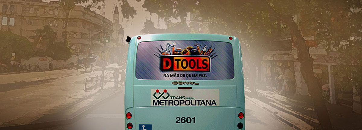 Mídia Tipo Busdoor