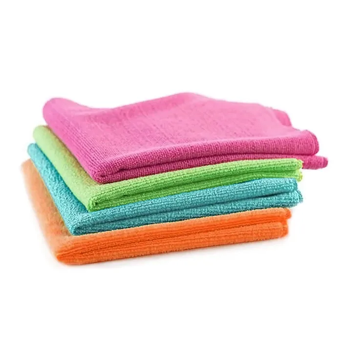 Paquete de paños de limpieza de microfibra de colores rosa, verde, azul y naranja.