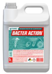 Jarra blanca de 5 litros de limpiador BACTER ACTION con asa y etiqueta roja y verde.