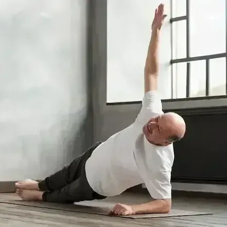 SENIOR FITNESS BALANCE TRAINING