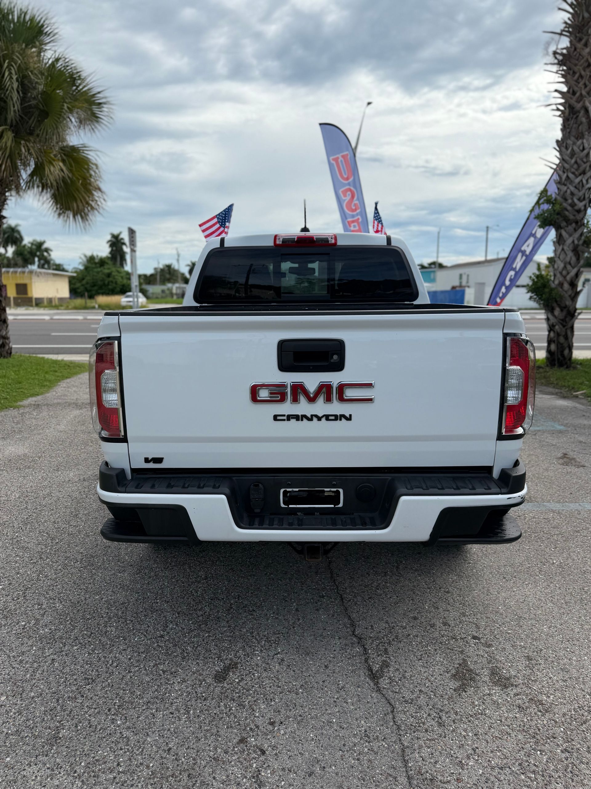 2022 GMC Canyon Crew Cab Elevation Pickup 4D 5 ft