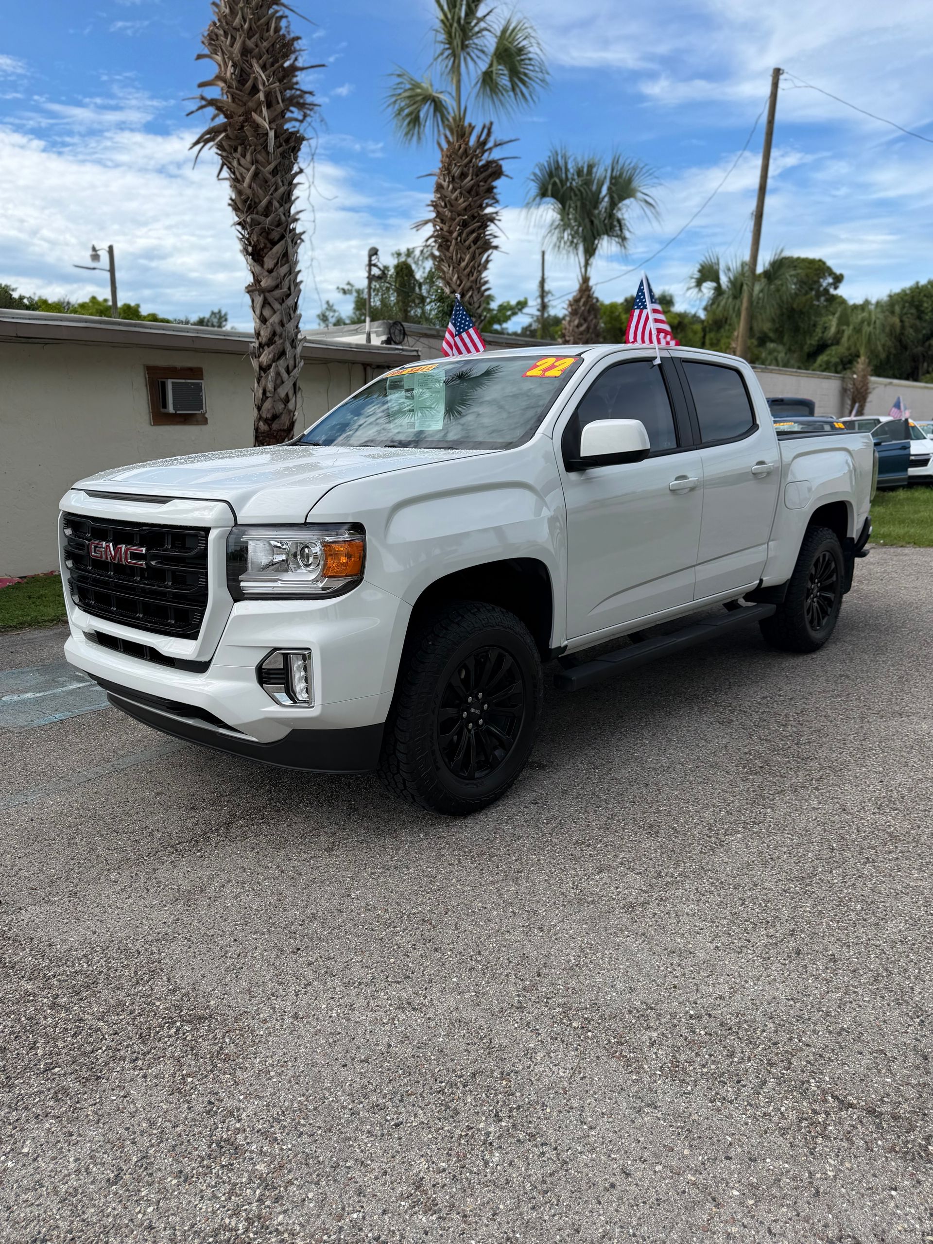 2022 GMC Canyon Crew Cab Elevation Pickup 4D 5 ft