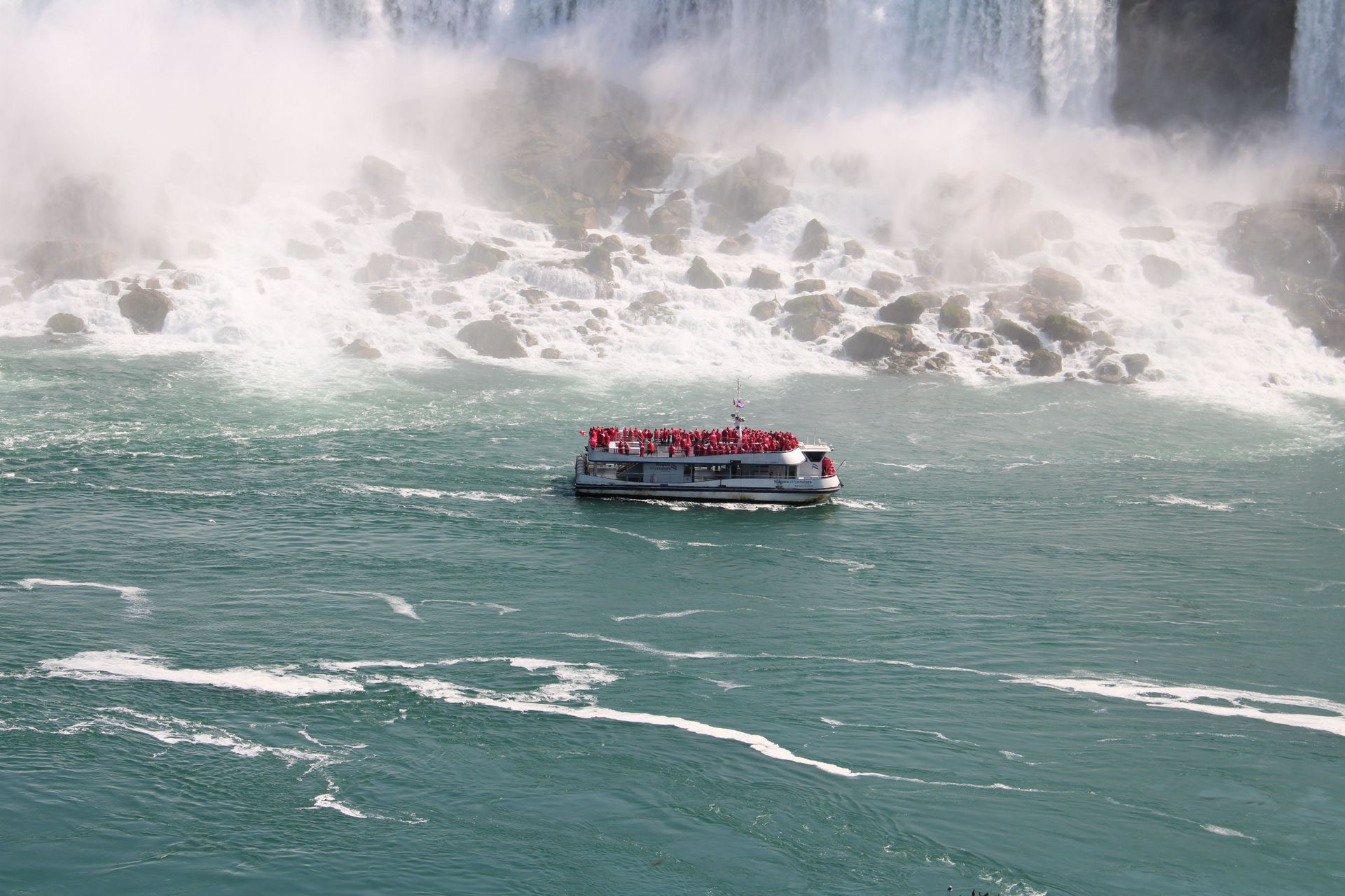 2-day new york to niagara falls tour package