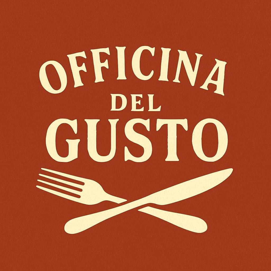 Logo per Officina del Gusto, con testo sopra forchetta e coltello incrociati su sfondo marrone.