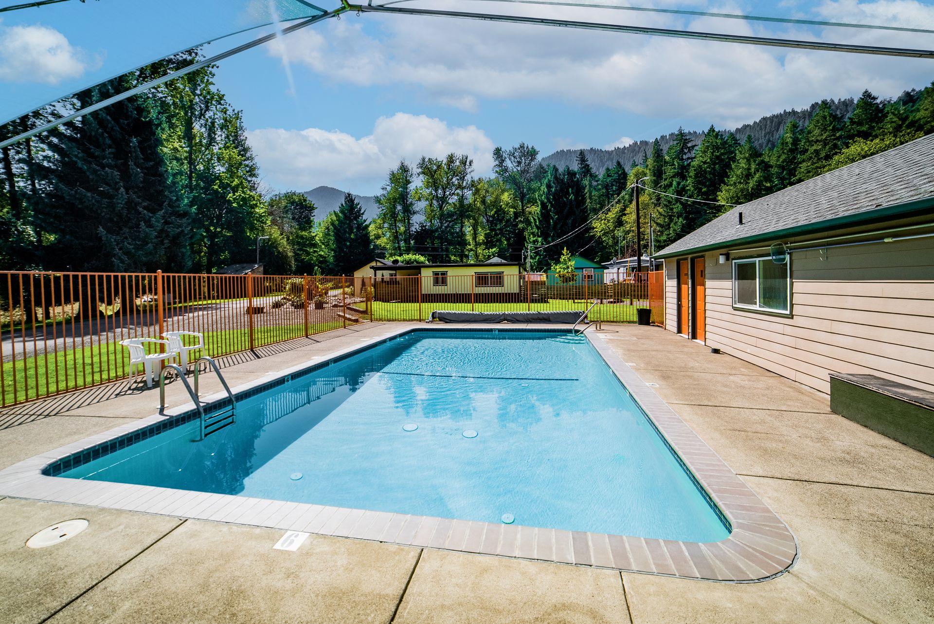 RV Resort Gallery | Casey’s Riverside RV