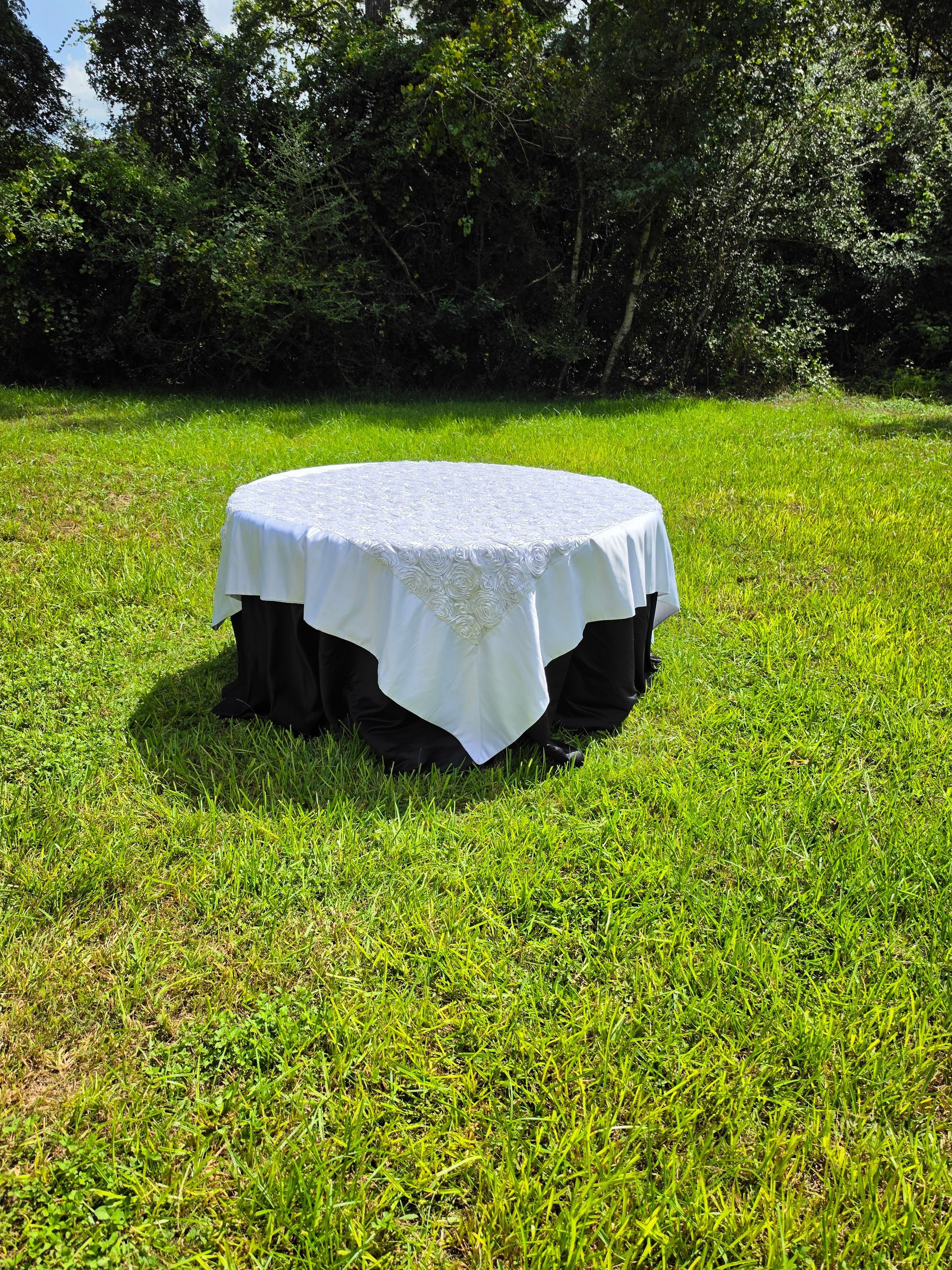 6ft Square White Rose Tablecloth Topper