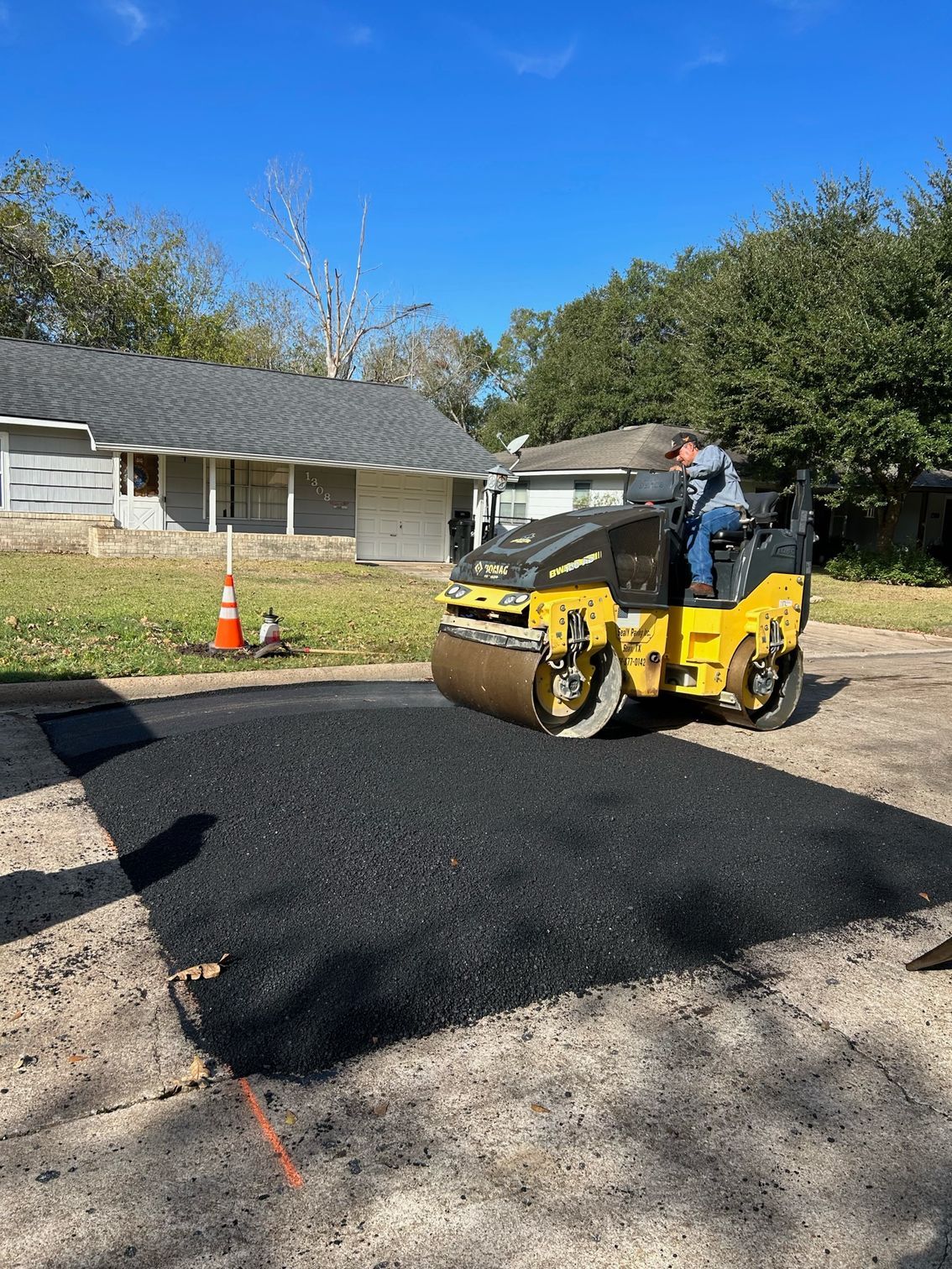 Newly Paved Road — Sealy, TX — Sealy Paving, Inc.