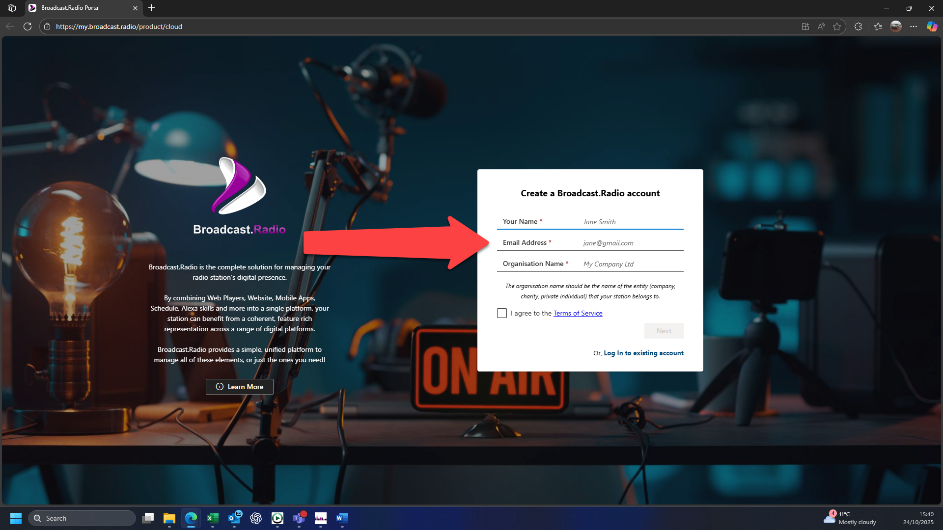 Screenshot from the Broadcast.Radio account creation workflow.