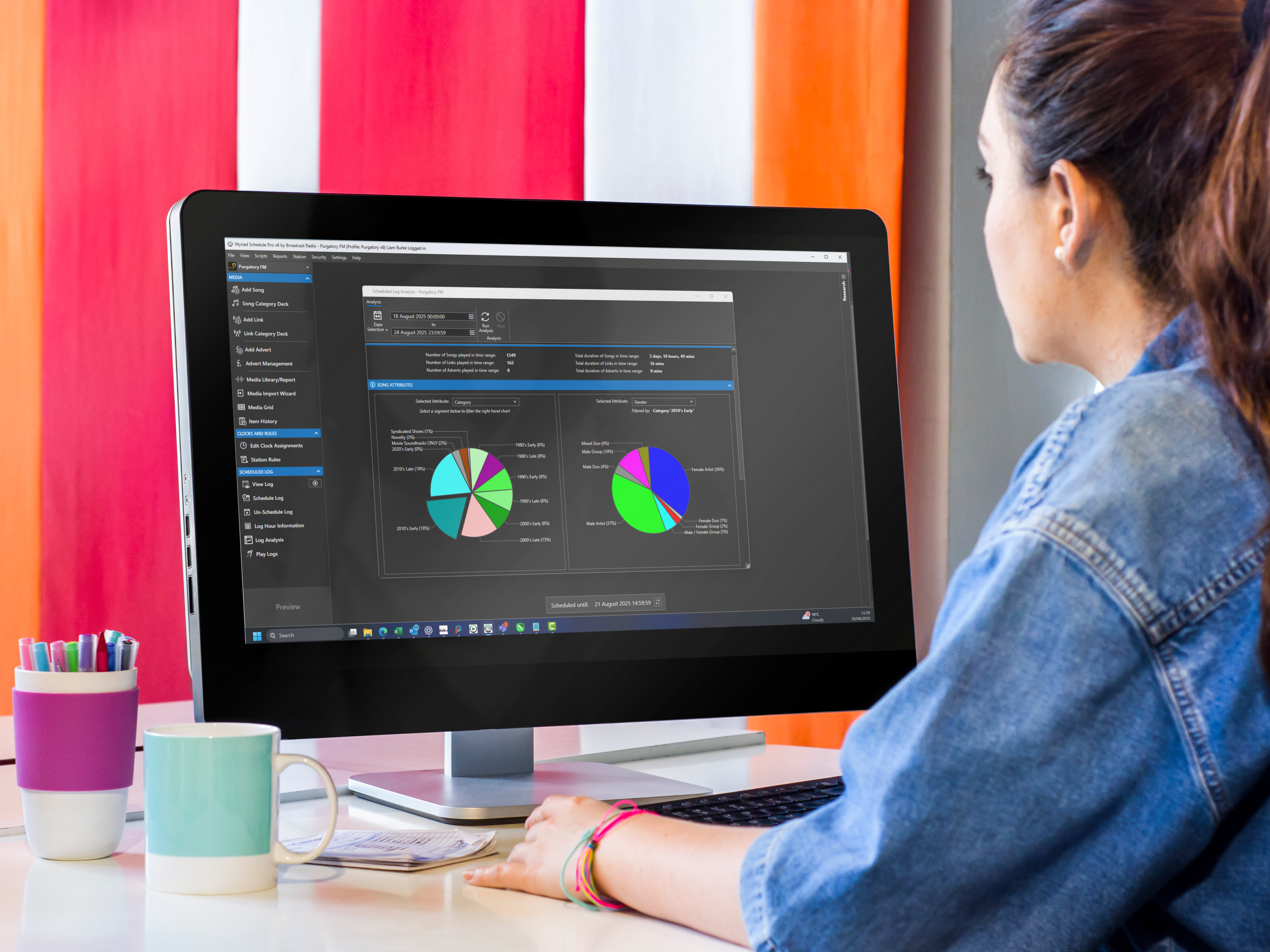 Women using Myriad Schedule Pro
