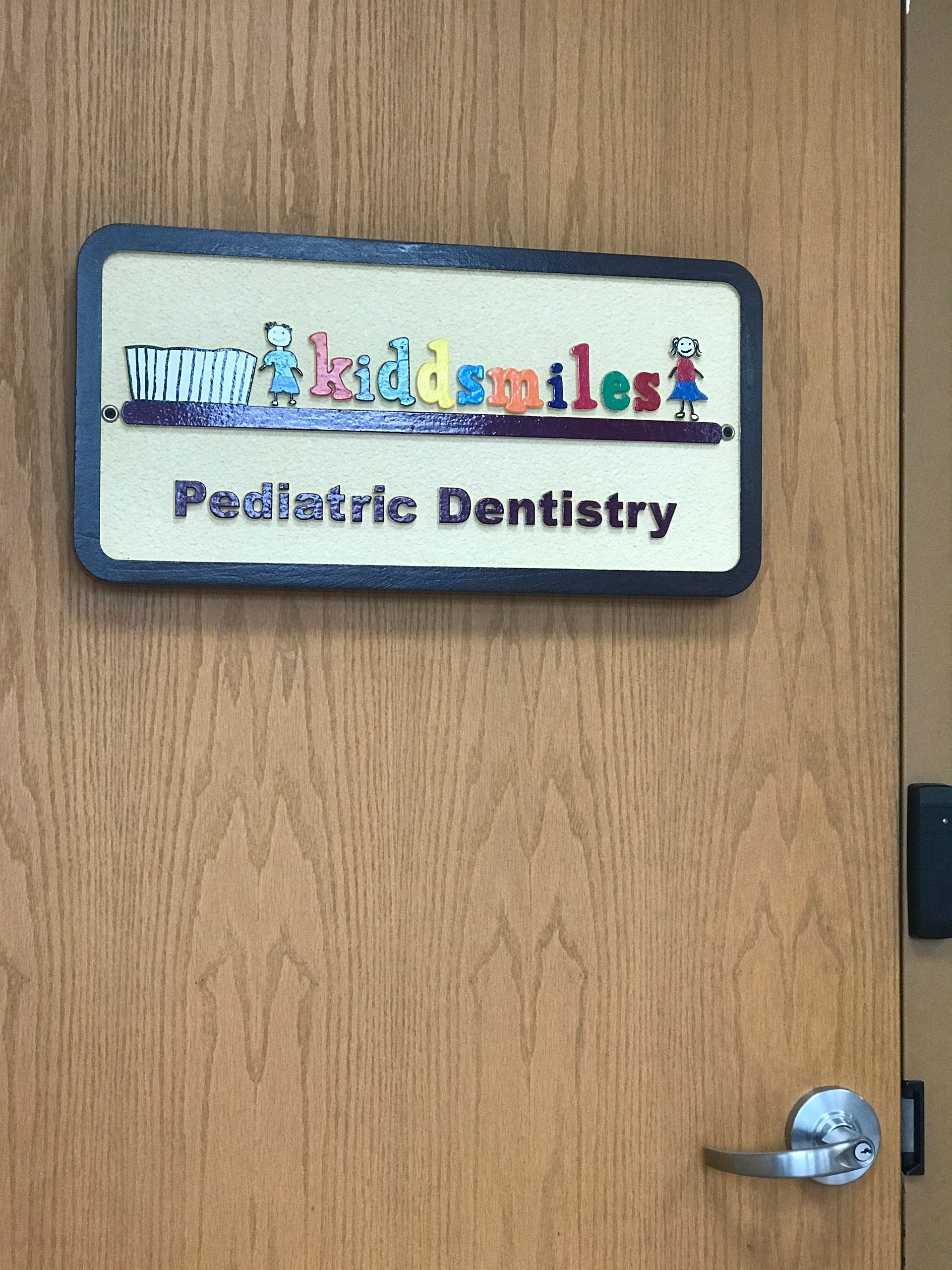Kiddsmiles  Pediatric Dentistry Treatments, Floral Park, white plains, westchester, manhasset, merrick, holbrook, syosset, port jefferson station, north babylon, nassau county, suffolk county