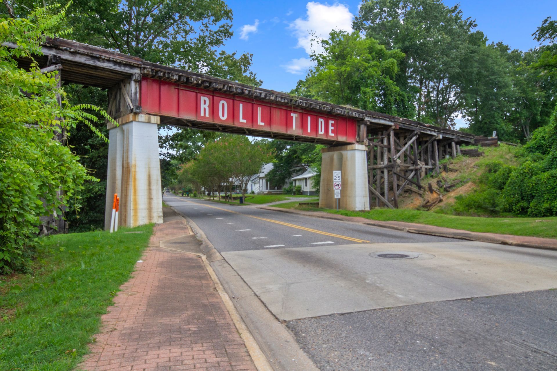 Photo of Roll Tide Bridge