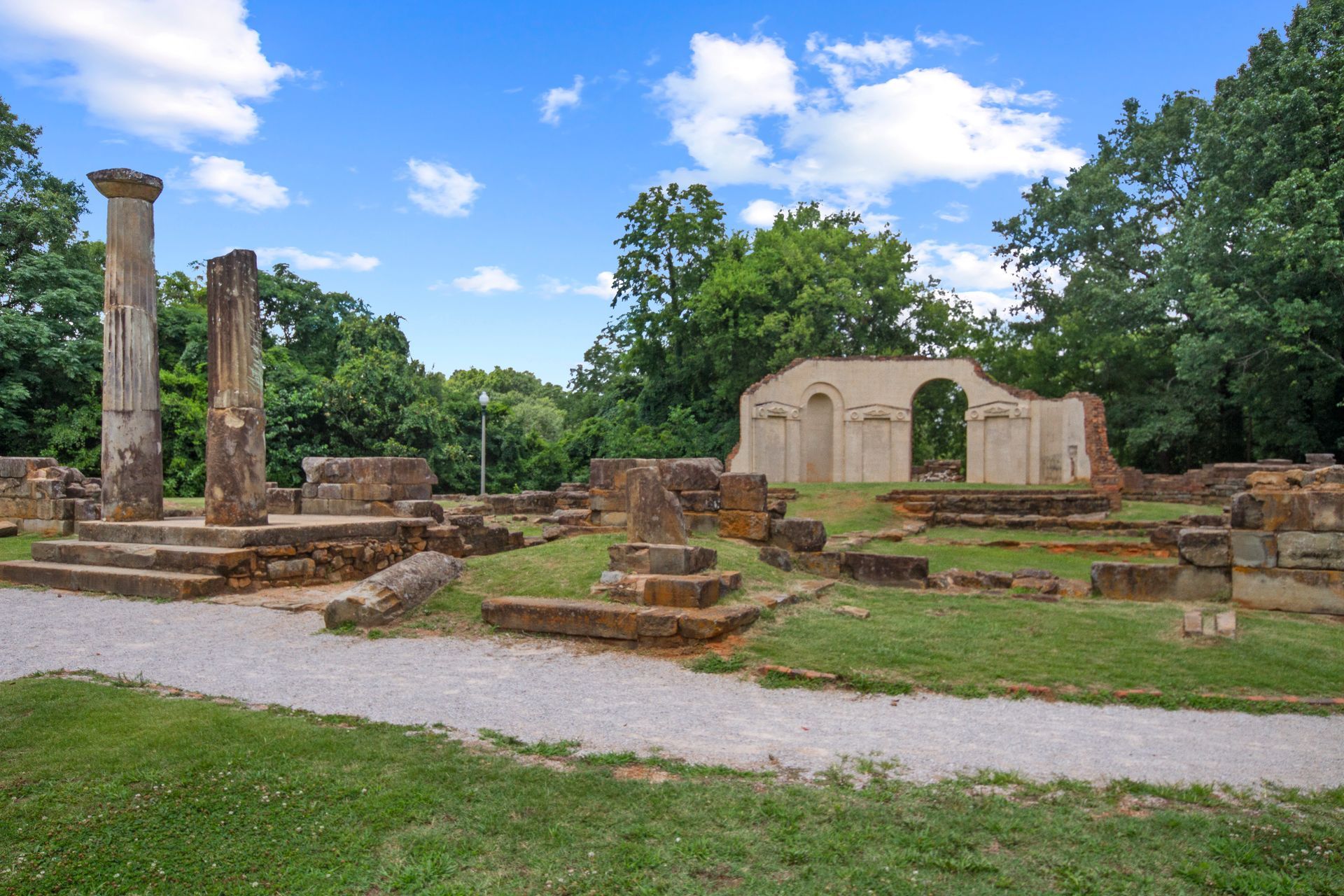 Photo of Tuscaloosa Ruins