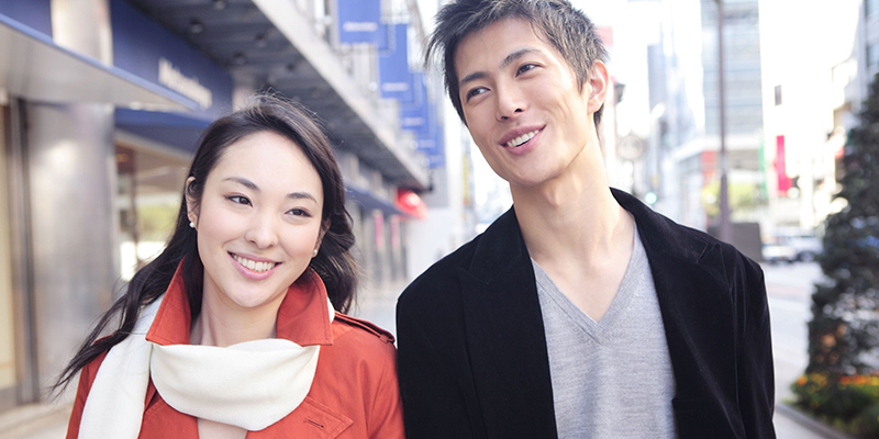 Learn the truth about 5 teeth whitening myths.