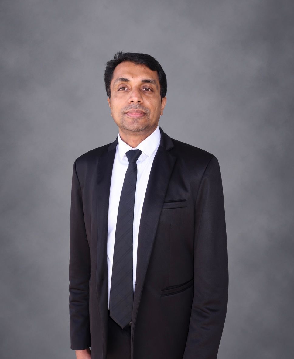 Meet Our Team of Lawyers - Martin Li Martin Li - Our Legal Team & Professional Lawyers