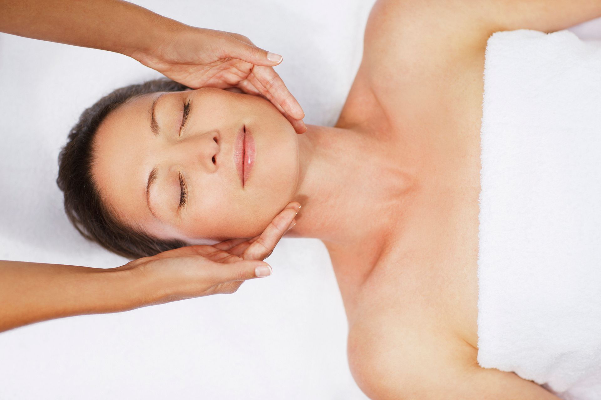 biorivitalizzazione viso e collo