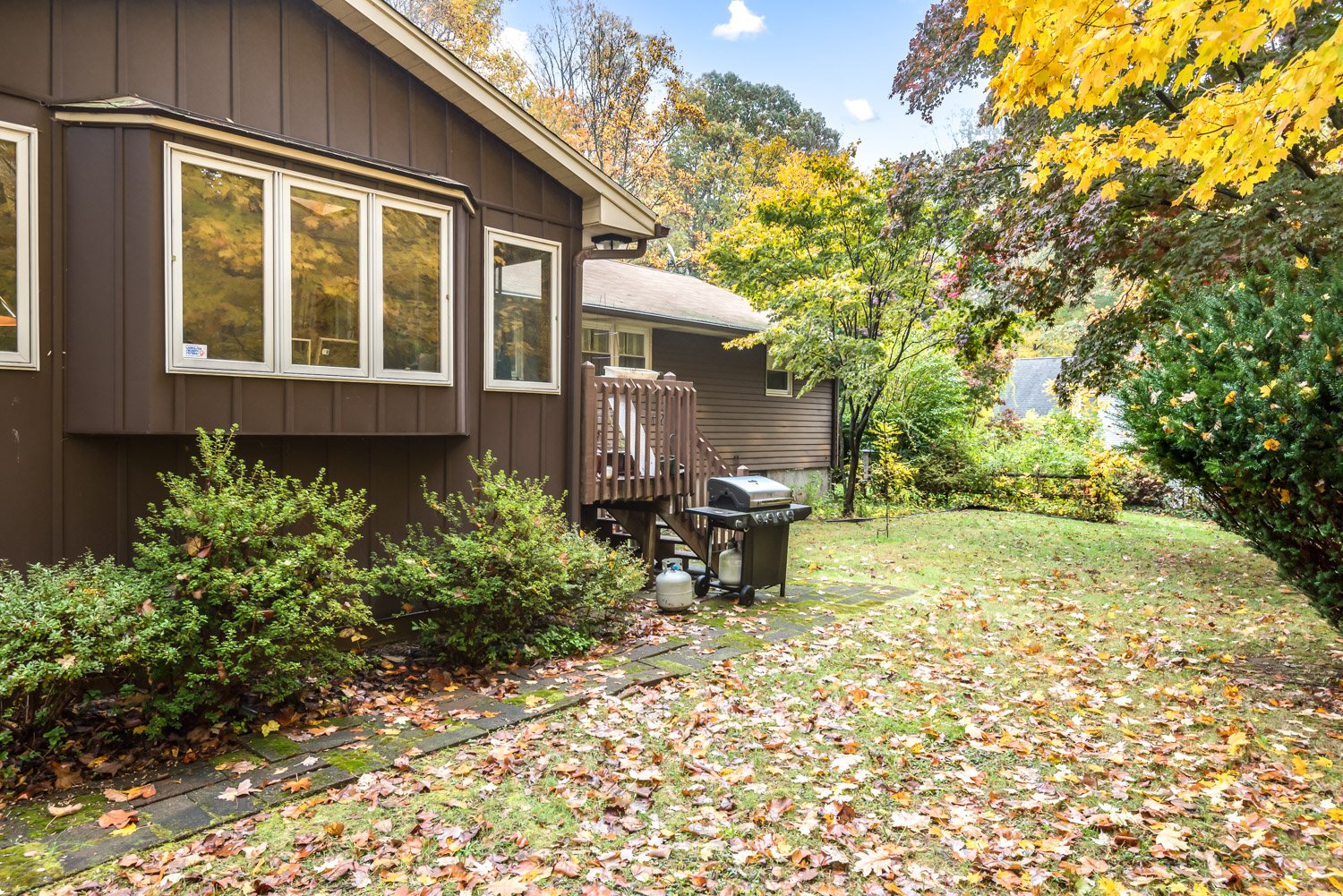 Property World Residential & Commercial Real Estate CT