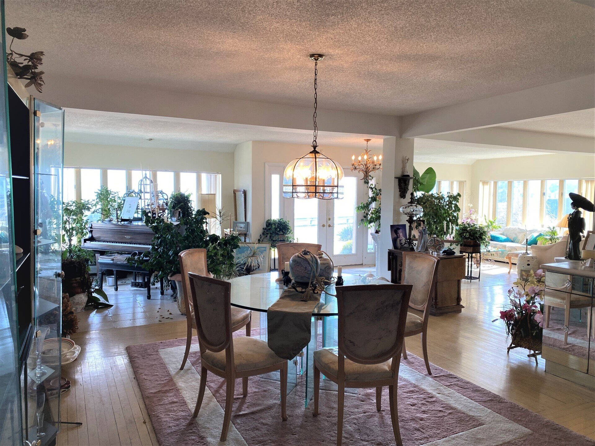 Property World Residential & Commercial Real Estate CT