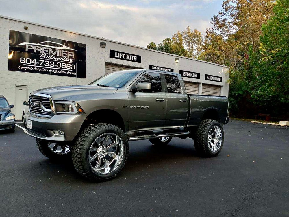 Premier Automotive Gallery Image