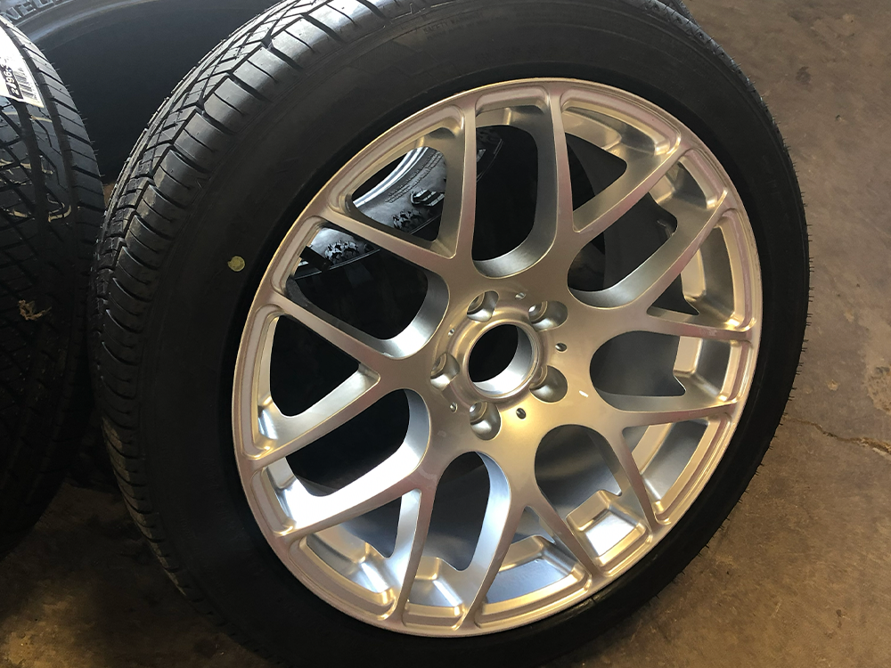 Premier Automotive Gallery Image