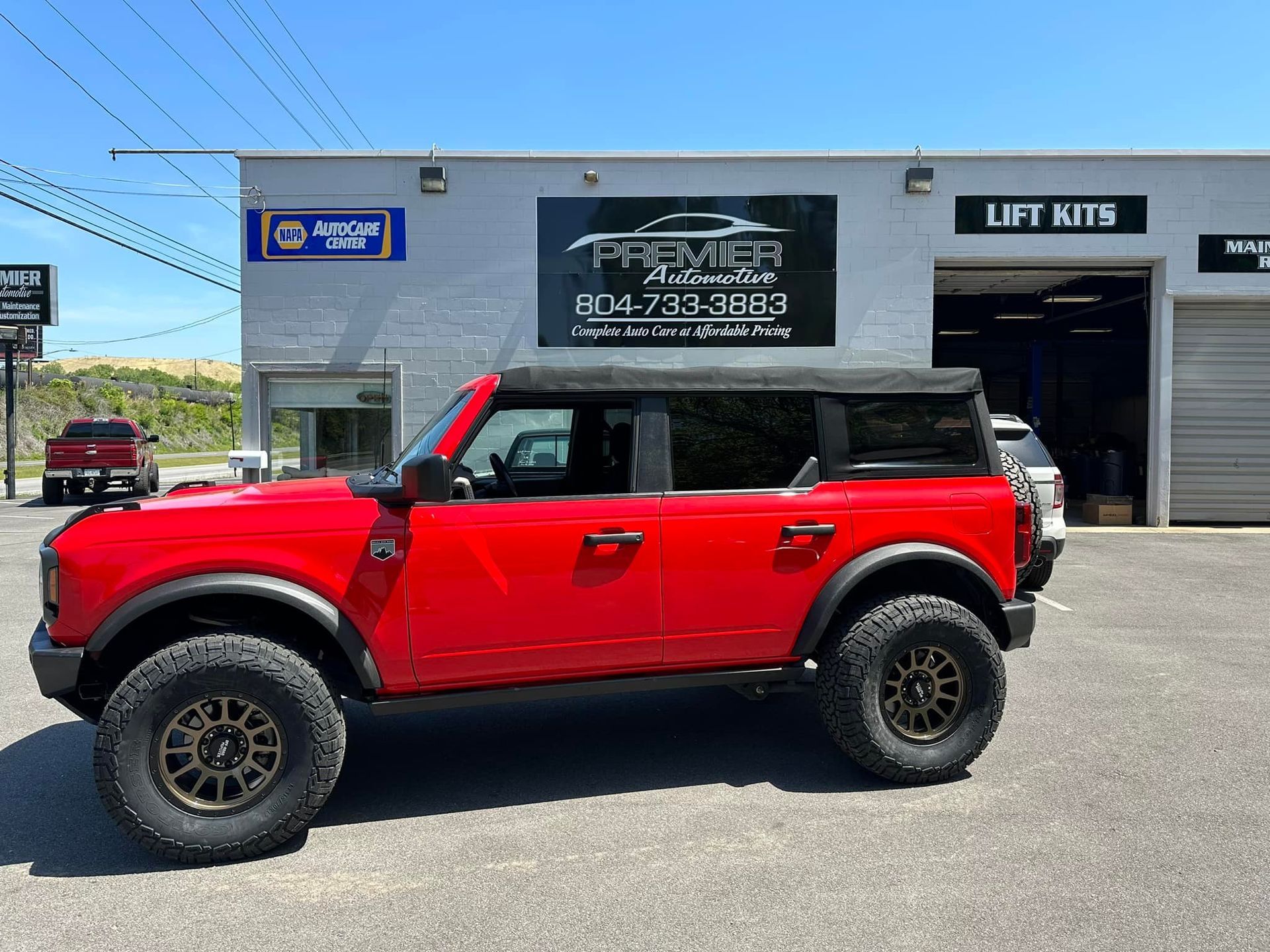 Premier Automotive Gallery Image