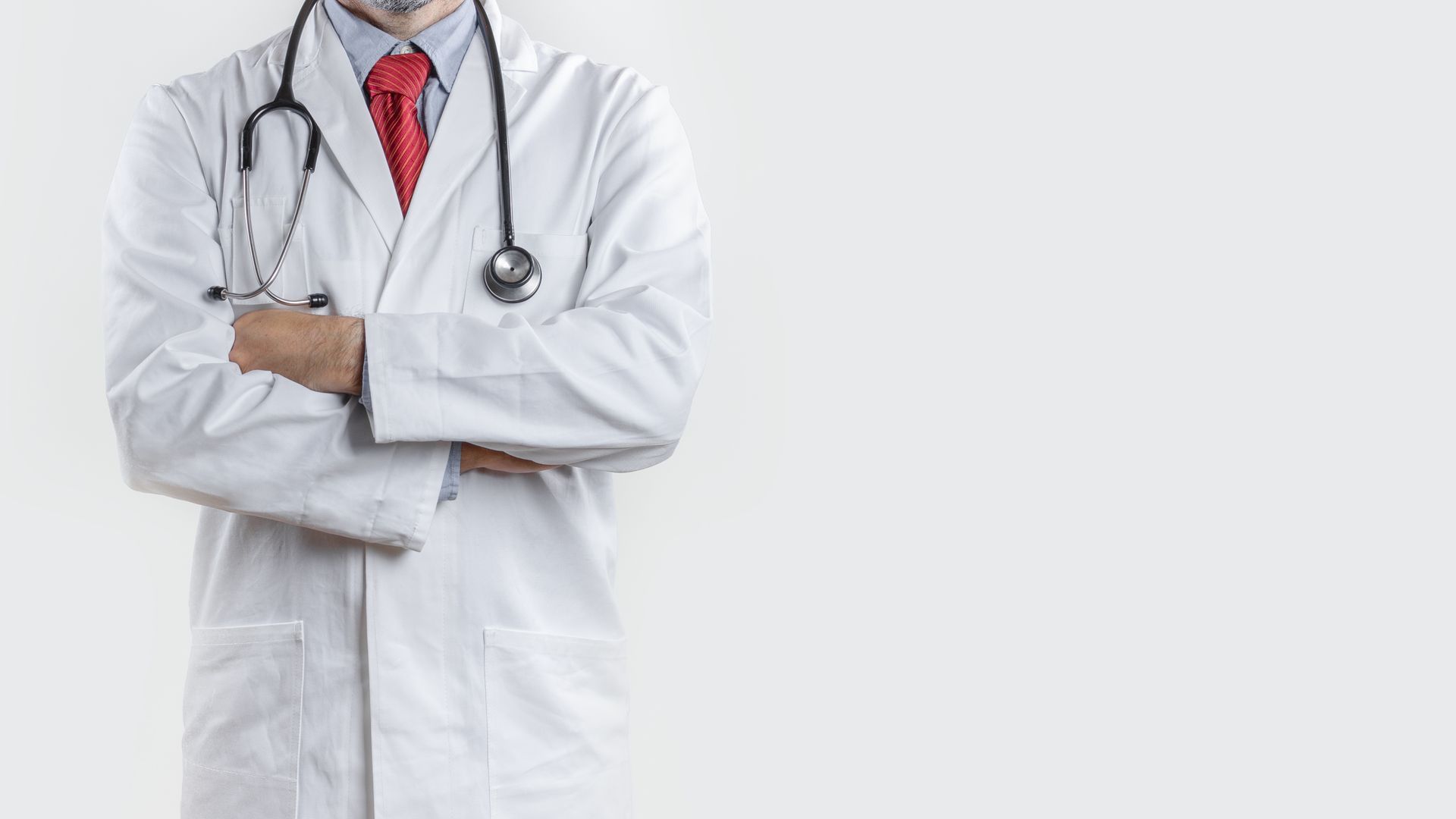 qual médico trata gonorreia masculina