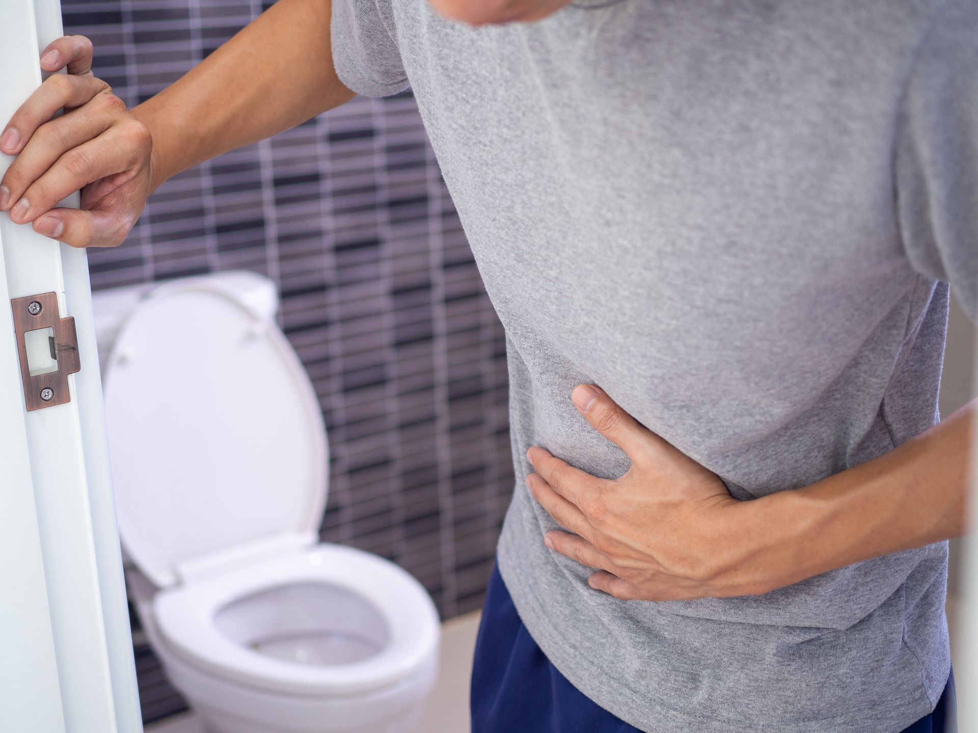 Quais os sintomas de tuberculose urogenital Quais os sintomas de tuberculose urogenital